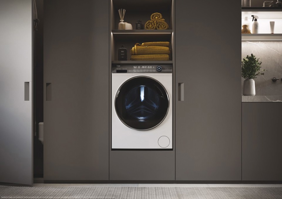Haier HW120-B14979NEU1 lavatrice Caricamento frontale 12 kg 1400 Giri/min Bianco