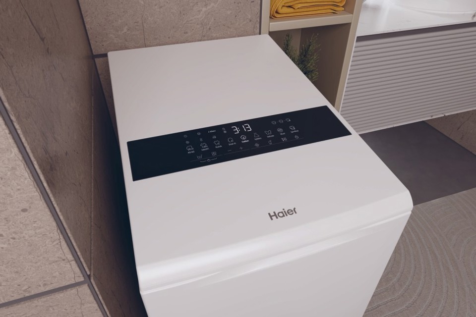 Haier HW90-BPD13386U1 lavatrice Caricamento dall'alto 9 kg 1300 Giri/min Bianco