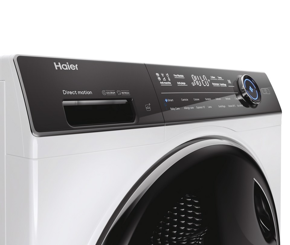 Haier I-Pro Serie 7 Plus, Lavatrice Carica Frontale 12 KG, 30% più efficente della classe A, 1400 giri, Bianco, Direct Motion, Refresh, Wi-Fi, HW120B14979NEUIT