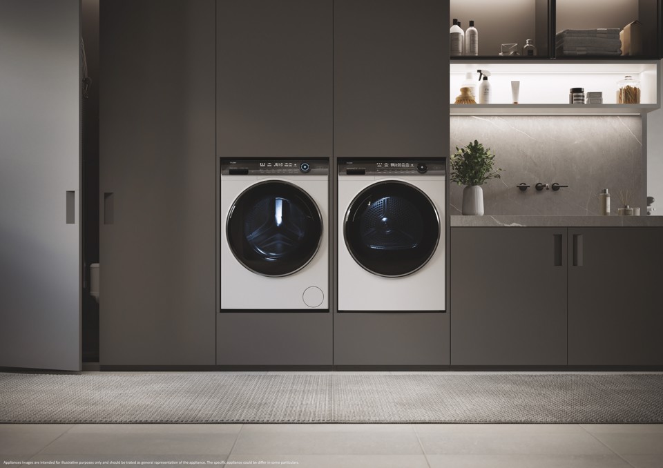 Haier I-Pro Serie 7 Plus, Lavatrice Carica Frontale 12 KG, 30% più efficente della classe A, 1400 giri, Bianco, Direct Motion, Refresh, Wi-Fi, HW120B14979NEUIT