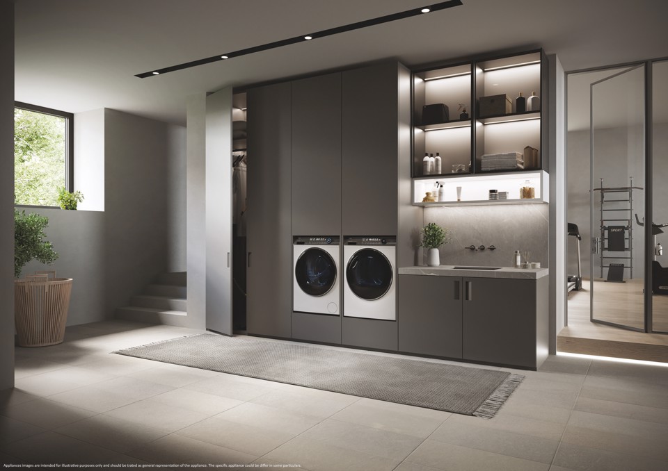Haier I-Pro Serie 7 Plus, Lavatrice Carica Frontale 12 KG, 30% più efficente della classe A, 1400 giri, Bianco, Direct Motion, Refresh, Wi-Fi, HW120B14979NEUIT