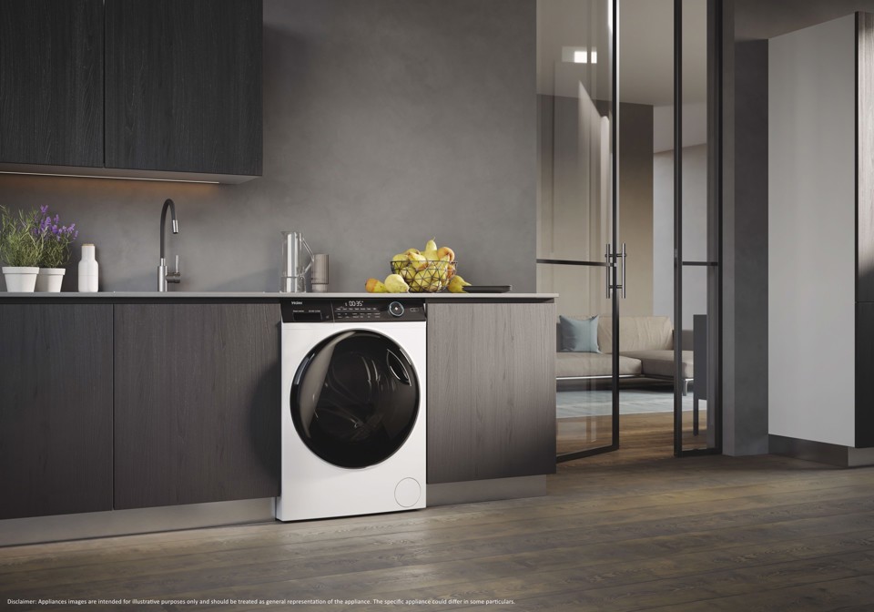 Haier I-Pro Series 5 HWD100-B14959UIT lavasciuga Libera installazione Caricamento frontale Bianco D