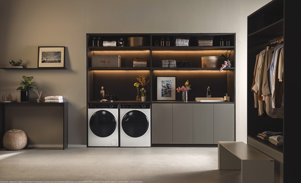 Haier I-Pro Series 5 I-Pro Serie 5, Lavatrice Carica Frontale 9 KG, 25% più efficente della classe A, 1400 giri, Bianco, Direct Motion, Refresh, Wi-Fi, HW90-B14959NEUIT