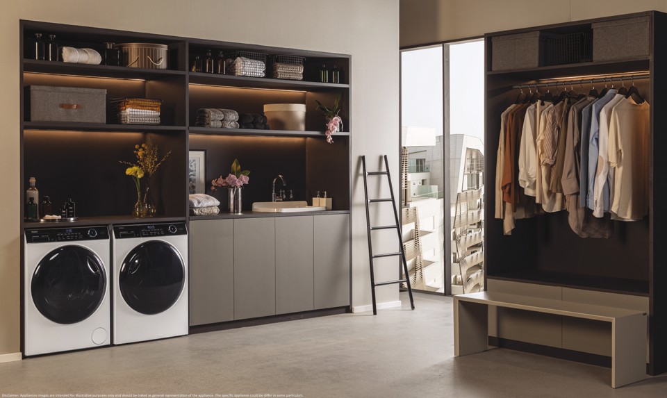 Haier I-Pro Series 5 I-Pro Serie 5, Lavatrice Carica Frontale 9 KG, 25% più efficente della classe A, 1400 giri, Bianco, Direct Motion, Refresh, Wi-Fi, HW90-B14959NEUIT