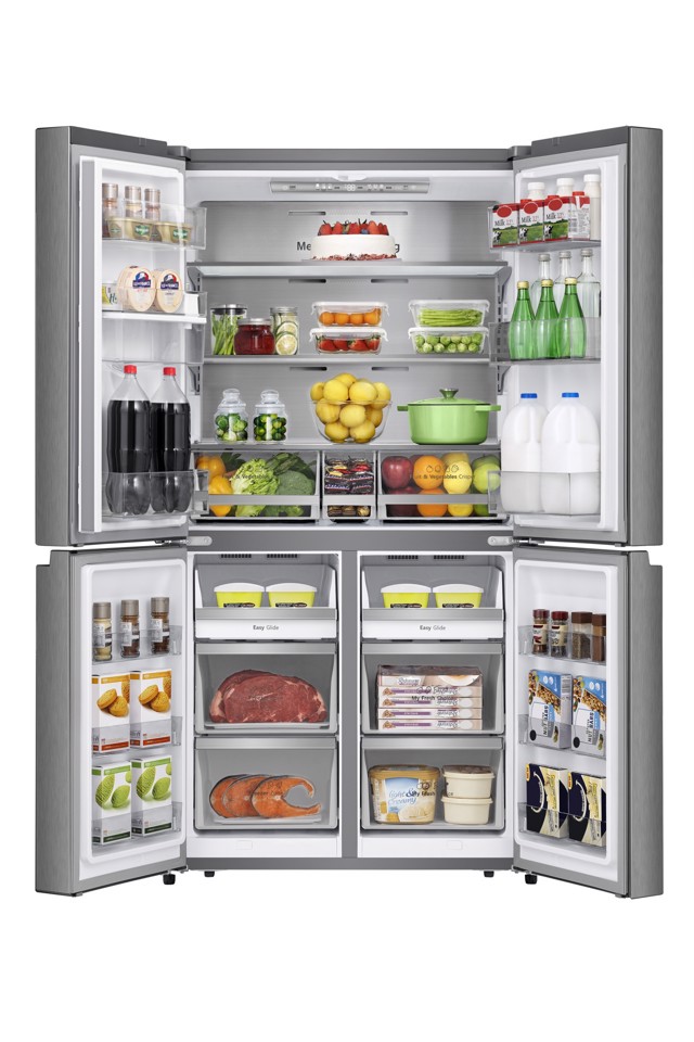 Hisense frigorifero Quattro Porte RQ758N4SWSE libera installazione 606L Classe E Dispenser Acqua Metal Cooling WiFi