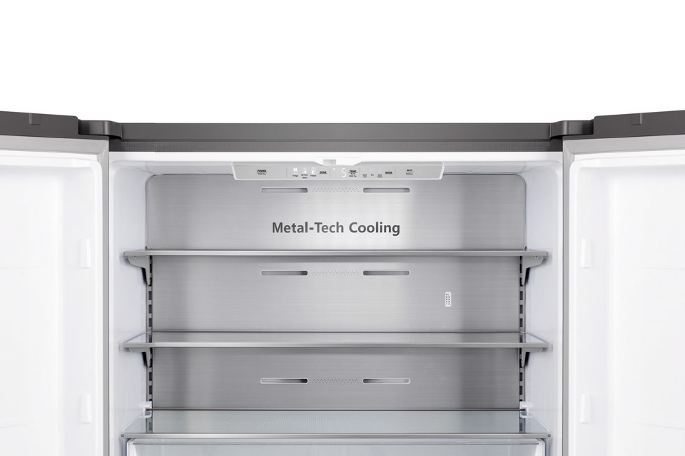 Hisense frigorifero Quattro Porte RQ758N4SWSE libera installazione 606L Classe E Dispenser Acqua Metal Cooling WiFi
