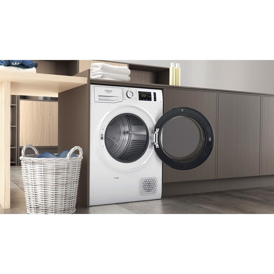 Hotpoint Ariston Asciugatrice a libera installazione NT M11 92WK IT R