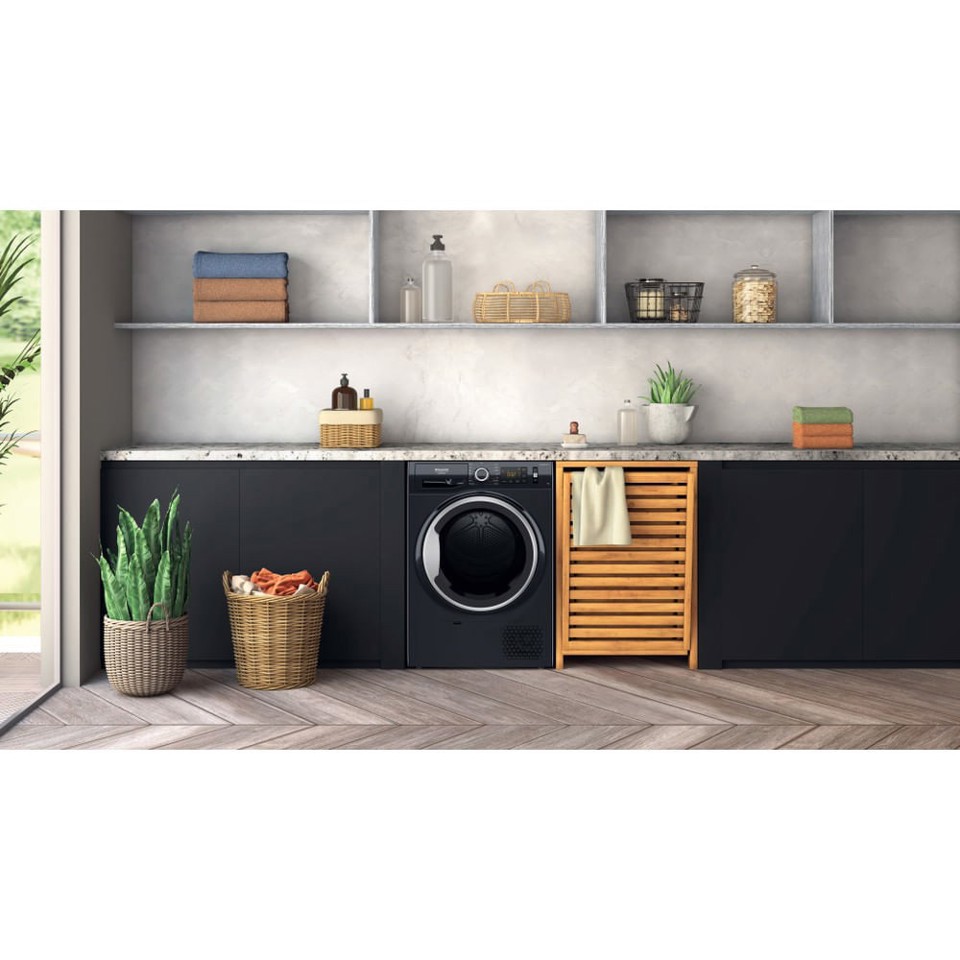 Hotpoint Ariston Asciugatrice a libera installazione NTS M11 93 BLACK IT