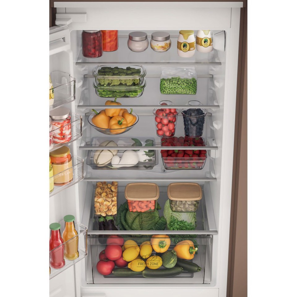 Hotpoint Ariston Frigorifero combinato ad incasso HAC18D031A1