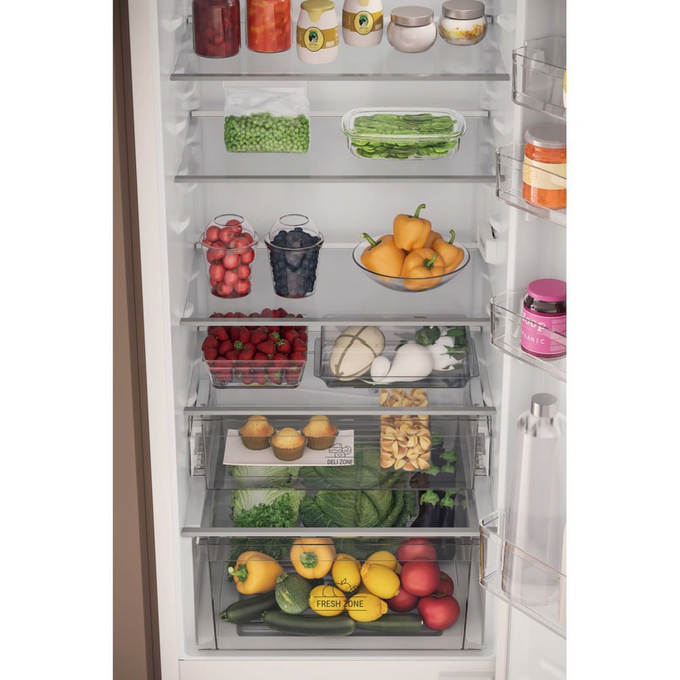 Hotpoint Ariston Frigorifero combinato ad incasso HAC20D011A1