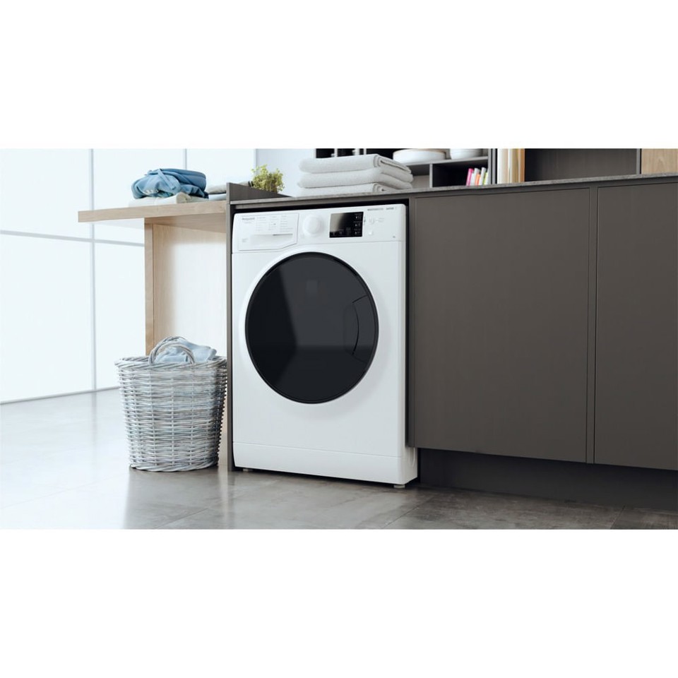 Hotpoint Ariston Lavatrice a libera installazione RSSG 725 D IT
