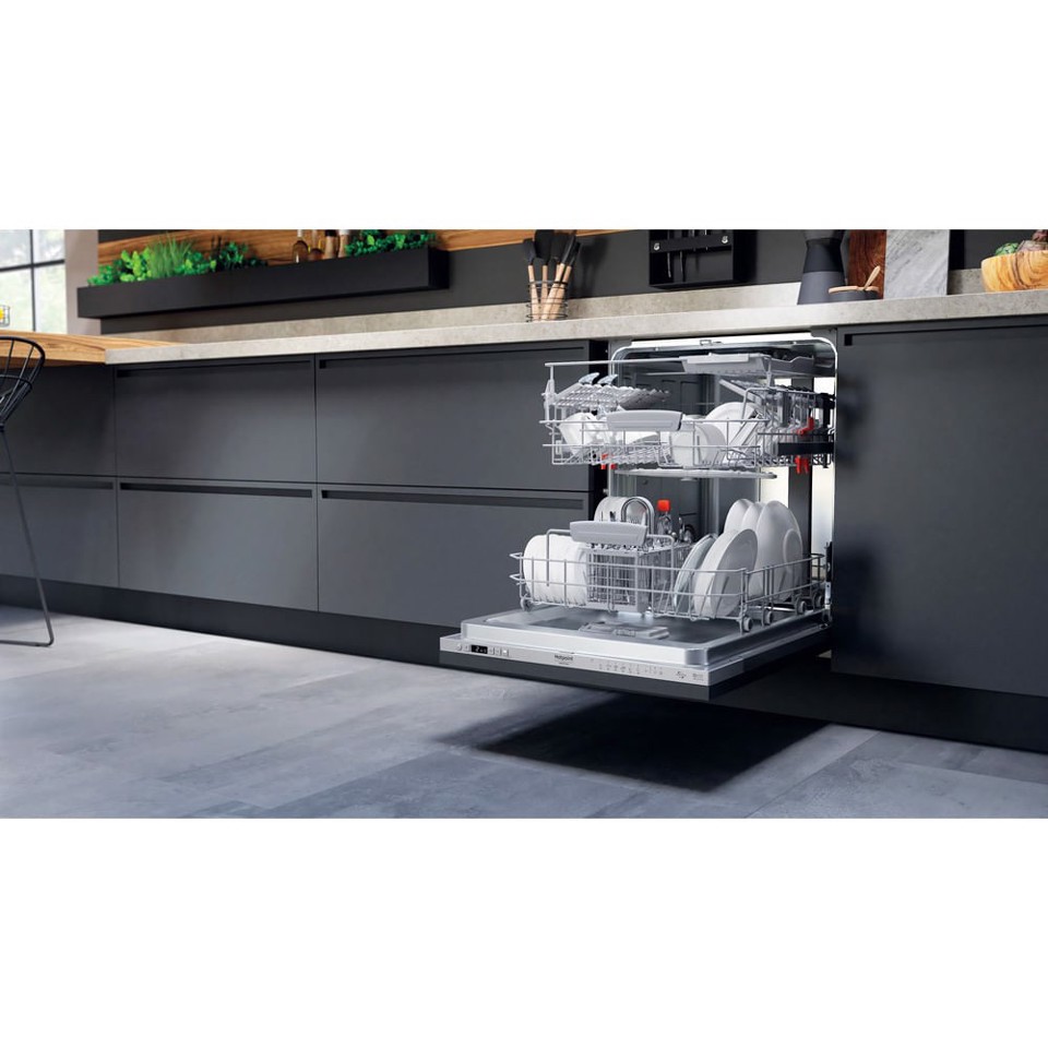 Hotpoint HIC 3C41 CW A scomparsa totale 14 coperti C