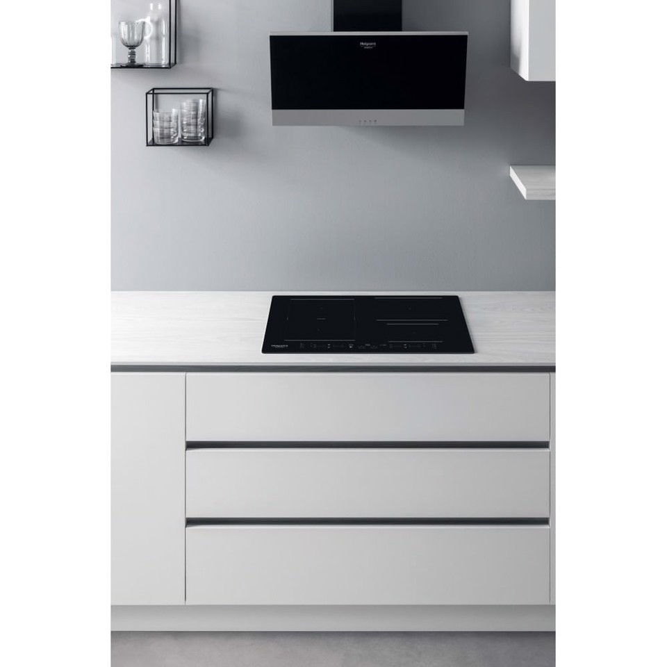 Hotpoint Piano cottura a induzione HB 3160C NE