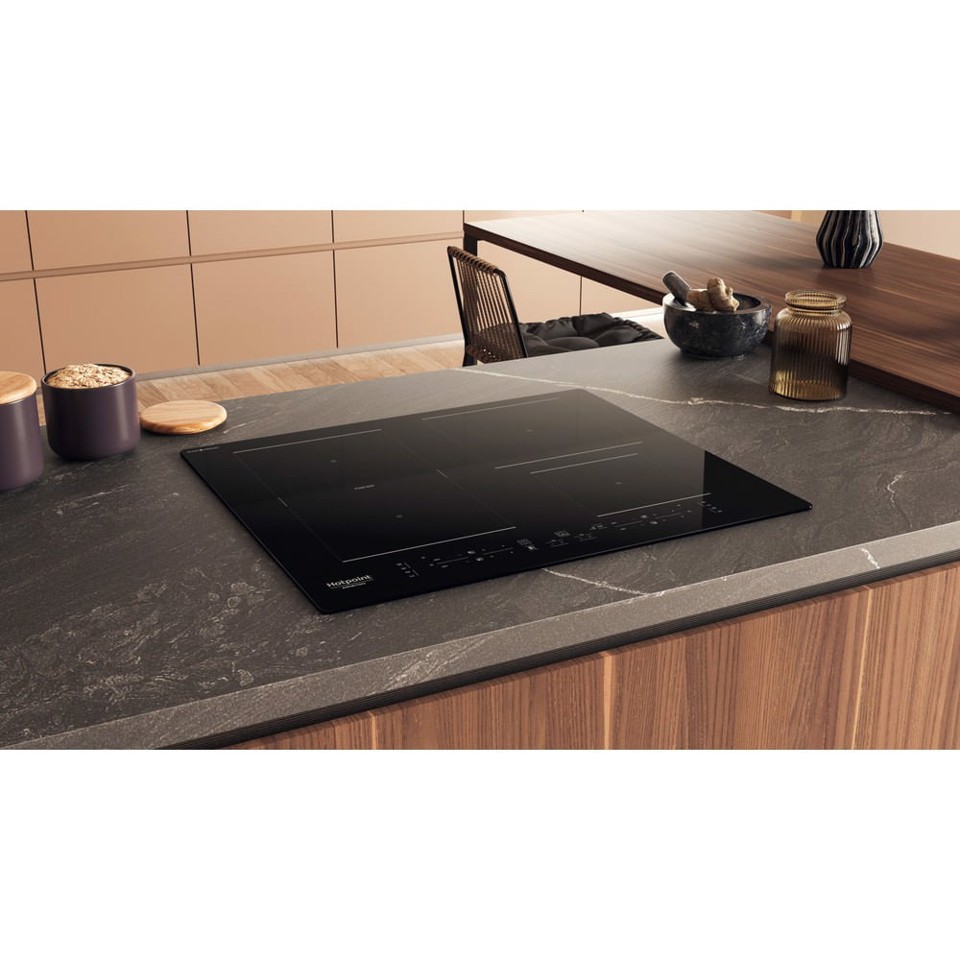 Hotpoint Piano cottura a induzione HB 4860C CPNE