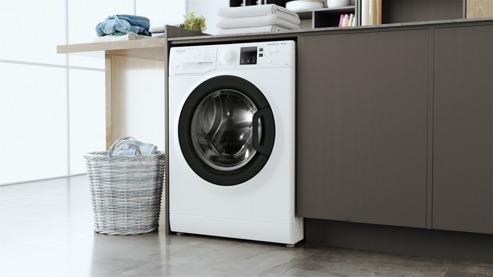 Hotpoint RSSF R327 IT lavatrice Caricamento frontale 7 kg 1200 Giri/min D Bianco