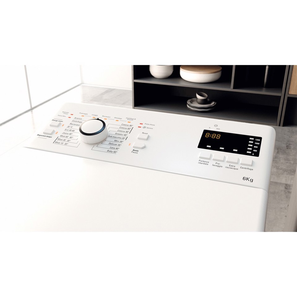 Hotpoint WMTF 624U IT lavatrice Caricamento dall'alto 6 kg 1200 Giri/min C Bianco