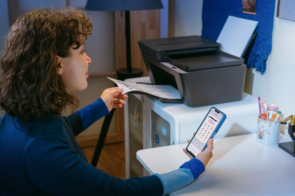 HP DeskJet 4330 Wireless All-in-One Colore Stampante