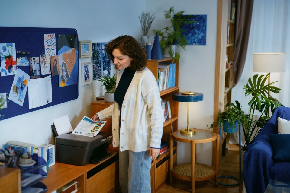 HP DeskJet 4330 Wireless All-in-One Colore Stampante