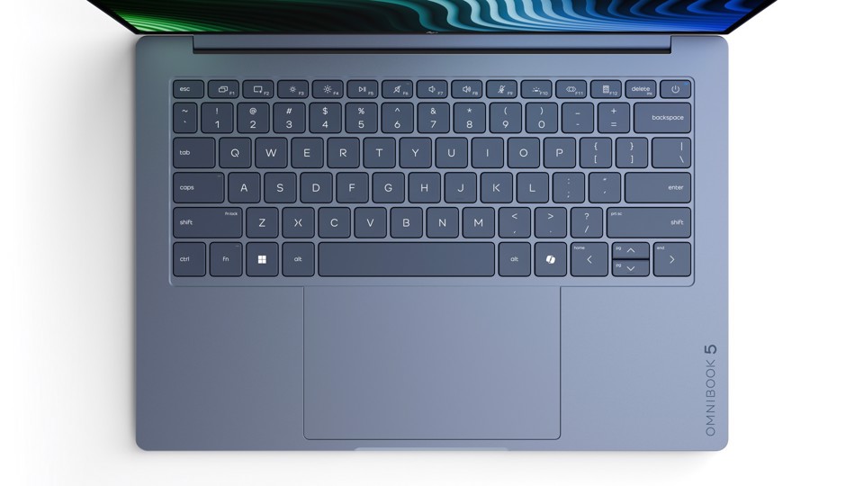 HP E70DCEA laptop Computer portatile 35,6 cm (14") 2K 8 GB LPDDR5-SDRAM 256 GB SSD Wi-Fi 6E (802.11ax) Windows 11 Home AI PC Blu