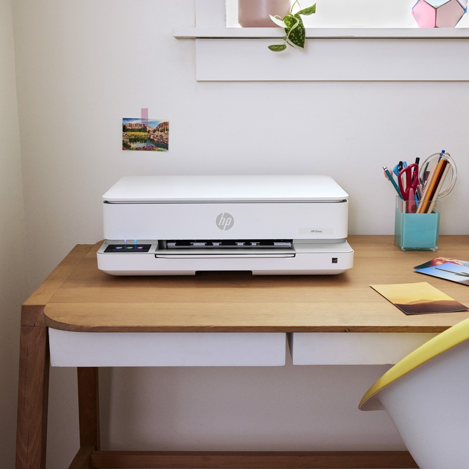 HP ENVY 6120 All-in-One Colore Stampante, Stampa di foto; Fotocopiatrice, Scanner