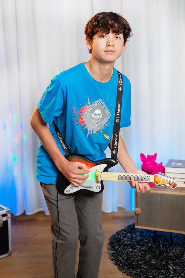 iDance JAM HERO Chitarra elettrica + Amplificatore BT Wireless