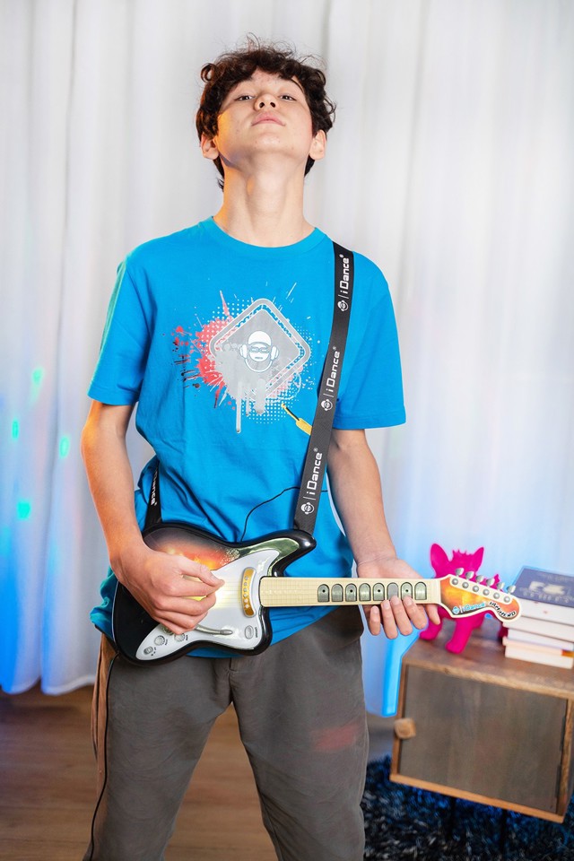 iDance JAM HERO Chitarra elettrica + Amplificatore BT Wireless