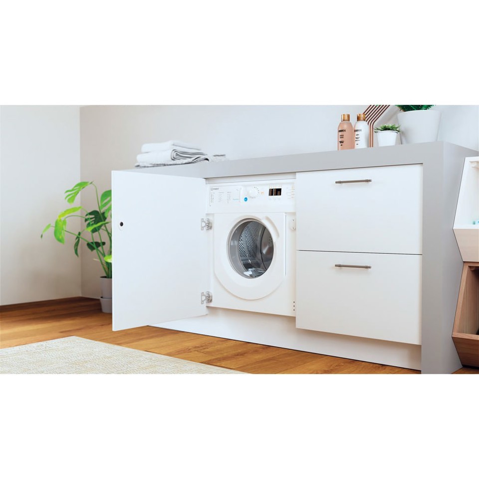 Indesit BI WMIL 71252 EU N lavatrice Caricamento frontale 7 kg 1200 Giri/min E Bianco