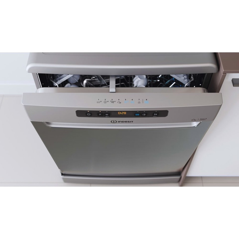 Indesit DFO 3C23 A X Libera installazione 14 coperti E