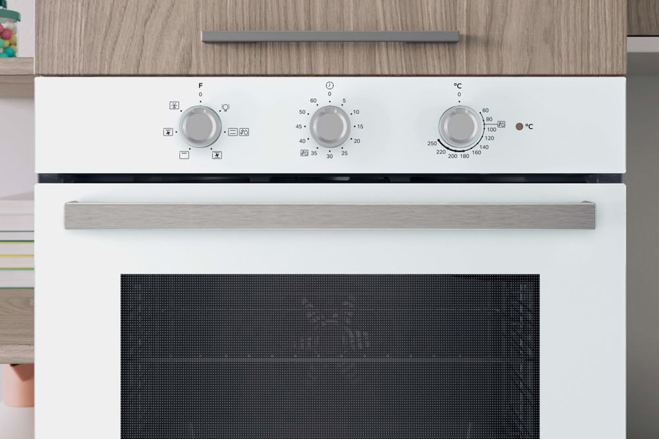 Indesit Forno da incasso IO K35H W - IO K35H W