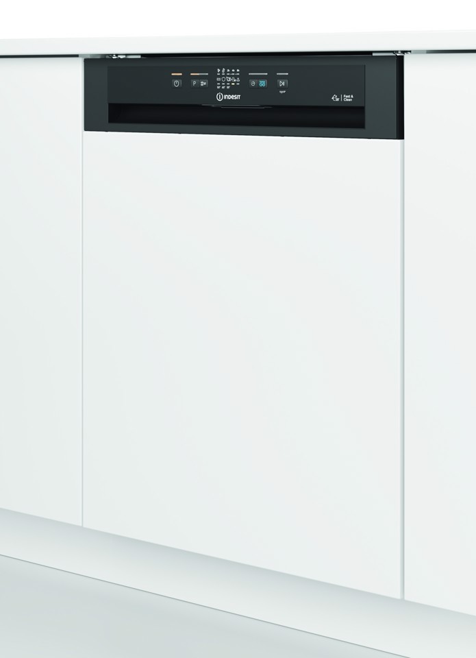 Indesit I3B L634 B A scomparsa parziale 14 coperti