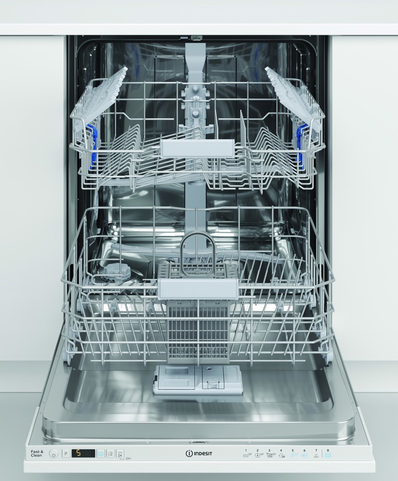 Indesit I3I D534A A scomparsa totale 14 coperti D