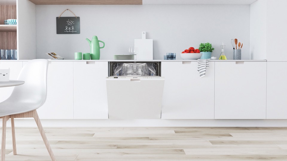 Indesit I3I D741O A scomparsa totale 14 coperti C