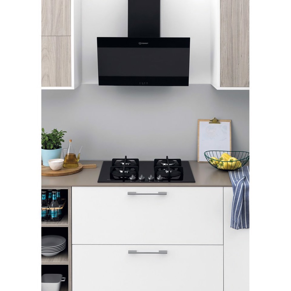Indesit ING 61T/BK Nero Da incasso 59 cm Gas 4 Fornello(i)