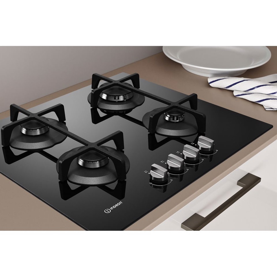 Indesit ING 61T/BK Nero Da incasso 59 cm Gas 4 Fornello(i)