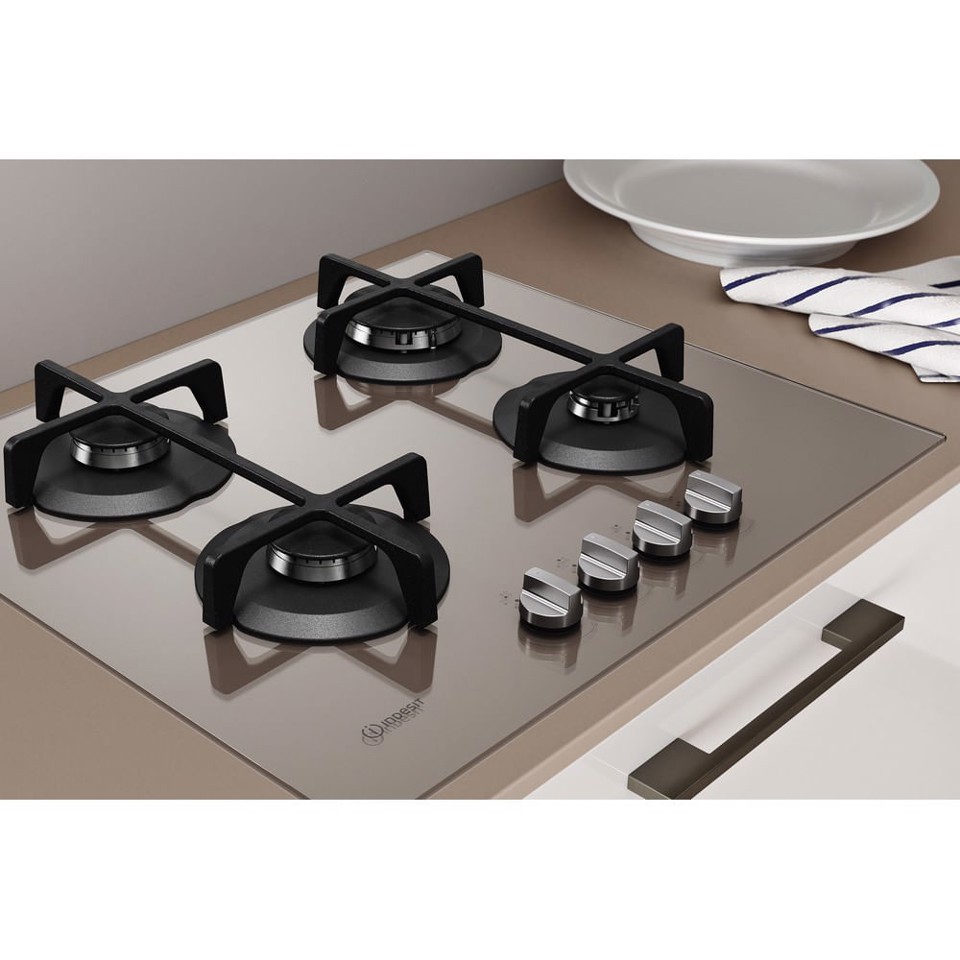 Indesit ING 61T/TD Marrone Da incasso 59 cm Gas 4 Fornello(i)