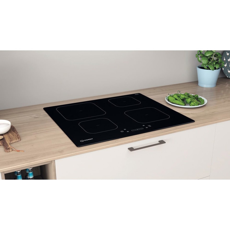 Indesit IS 83Q60 NE Nero Da incasso 59 cm Piano cottura a induzione 4 Fornello(i)