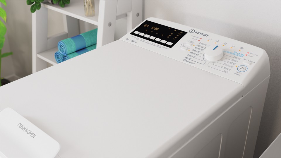 Indesit Turn&GO BTW S6251P IT lavatrice Caricamento dall'alto 6 kg 1200 Giri/min Bianco