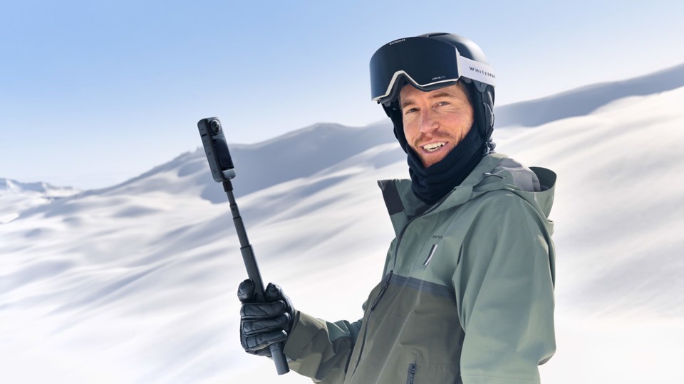 Insta360 X4 fotocamera per sport d'azione 72 MP 8K Ultra HD CMOS 25,4 / 2 mm (1 / 2") Wi-Fi 203 g