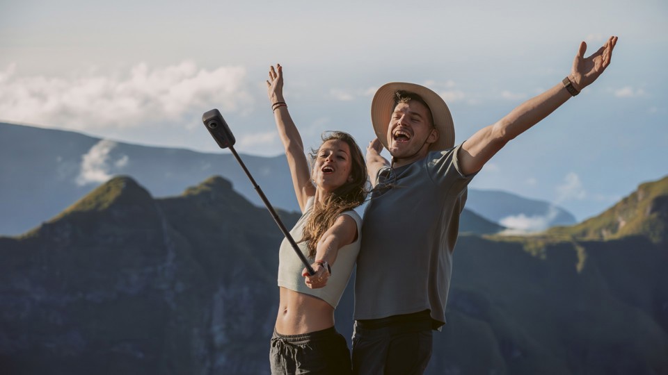 Insta360 X4AIR STARTER BUNDLE fotocamera per sport d'azione 8K Ultra HD CMOS 25,4 / 1,8 mm (1 / 1.8") 165 g