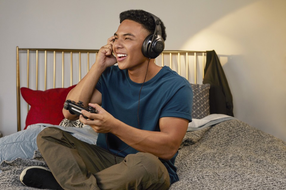 JBL Quantum 200 Cuffie Cablato A Padiglione Giocare Nero