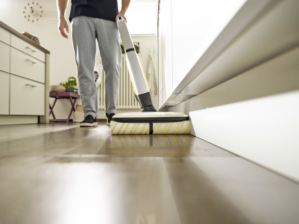 Kärcher FC 7 CORDLESS Electric broom Batteria Bagnato Senza sacchetto Nero, Bianco, Giallo 2,85 Ah