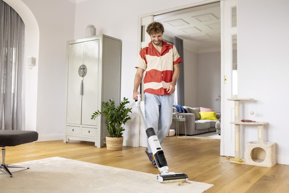Kärcher FCV 2 Natural N Aspirapolvere 3-in-1 Batteria Secco e bagnato Senza sacchetto 160 W Bianco