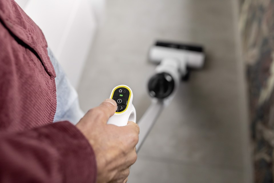 Kärcher FCV 2 Natural N Aspirapolvere 3-in-1 Batteria Secco e bagnato Senza sacchetto 160 W Bianco