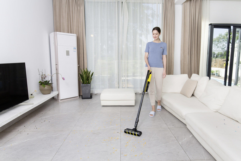 Kärcher VC 4s Cordless Plus Senza sacchetto Nero, Giallo