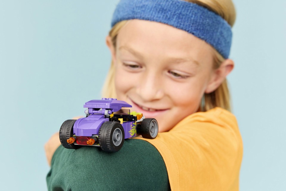 LEGO City 60485 Bolide, Macchina Giocattolo con Minifigure