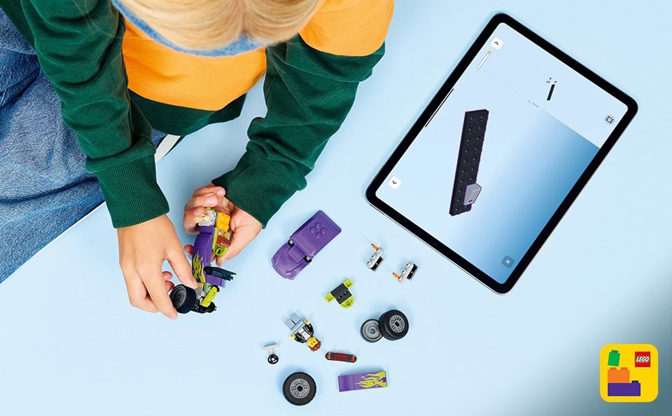LEGO City 60485 Bolide, Macchina Giocattolo con Minifigure