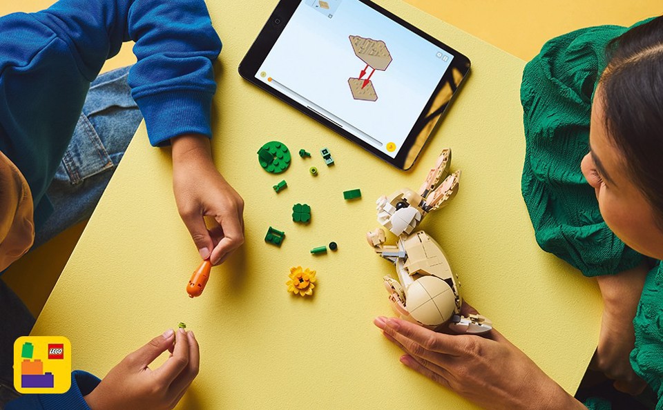 LEGO Creator 3 in 1 31162 Adorabile Coniglio Giocattolo, Si Trasforma in Lama o in Foca, Regalo per Bambini e Bambine 8+ Anni
