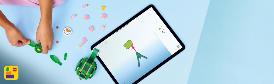 LEGO Creator 31377 3in1 Tartaruga con Fiore di Ninfea, Animale Giocattolo Trasformabile in Camaleonte o Rana