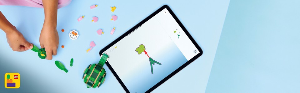 LEGO Creator 31377 3in1 Tartaruga con Fiore di Ninfea, Animale Giocattolo Trasformabile in Camaleonte o Rana, Regalo 7+ Anni