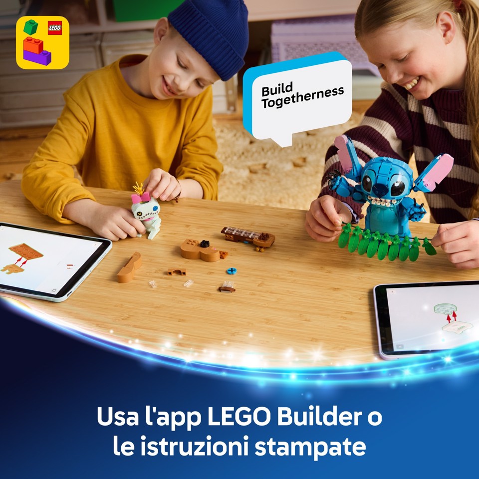 LEGO Disney | 43296 Stitch e Scrump, 2 Action Figure Giocattolo con Accessori, Decorazione Cameretta, Regalo per Bambini 9+